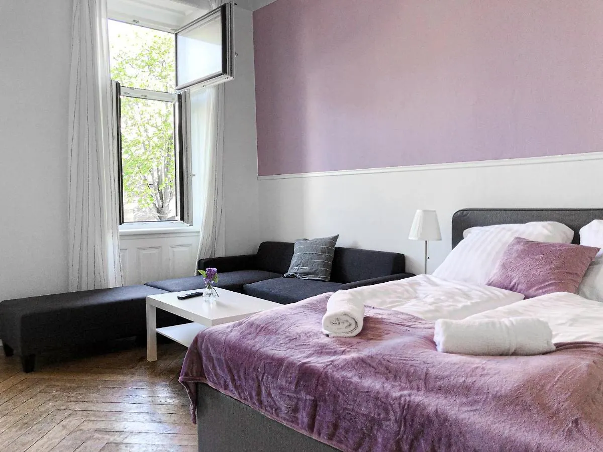 Appartamento Commodious 2Br Apt. Near Akh-Perfect For Groups Vienna