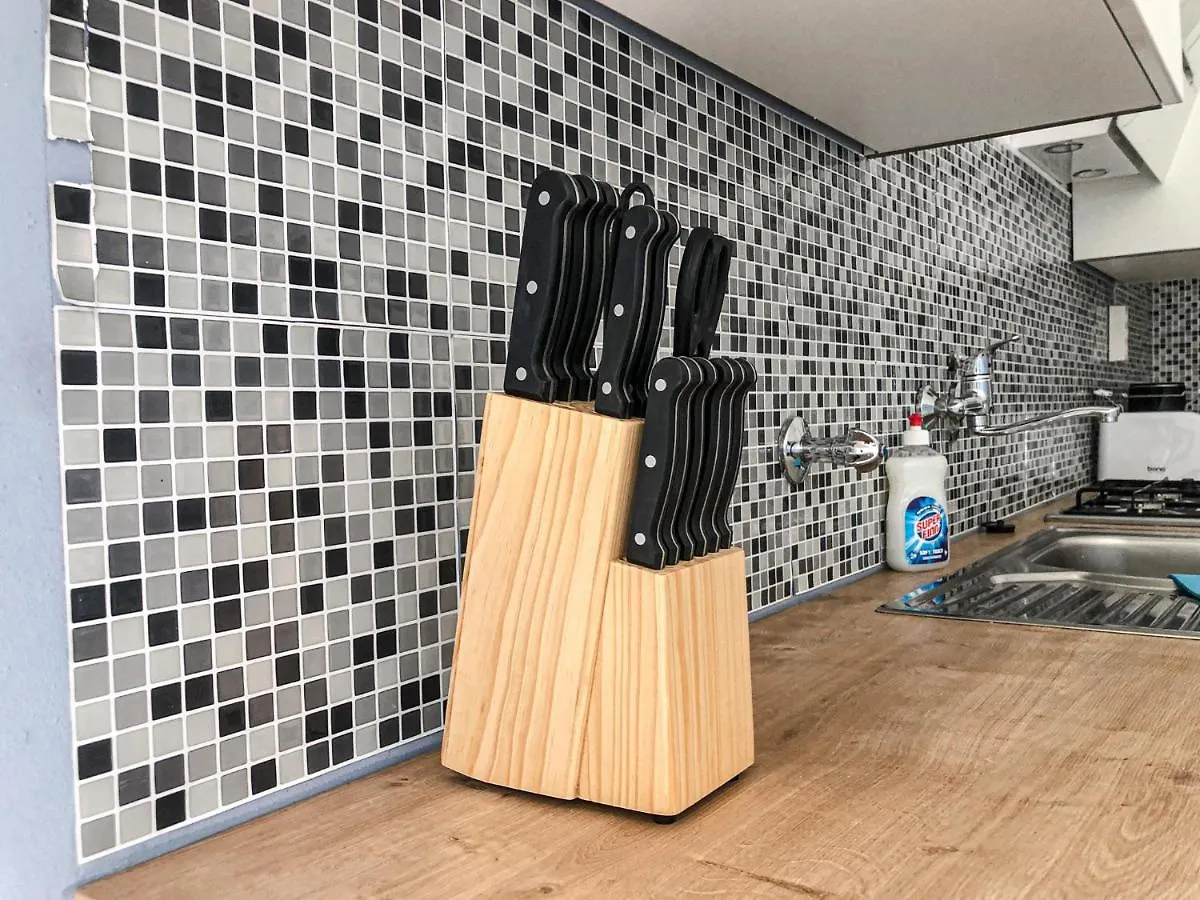 Commodious 2Br Apt. Near Akh-Perfect For Groups Vienna 0*,