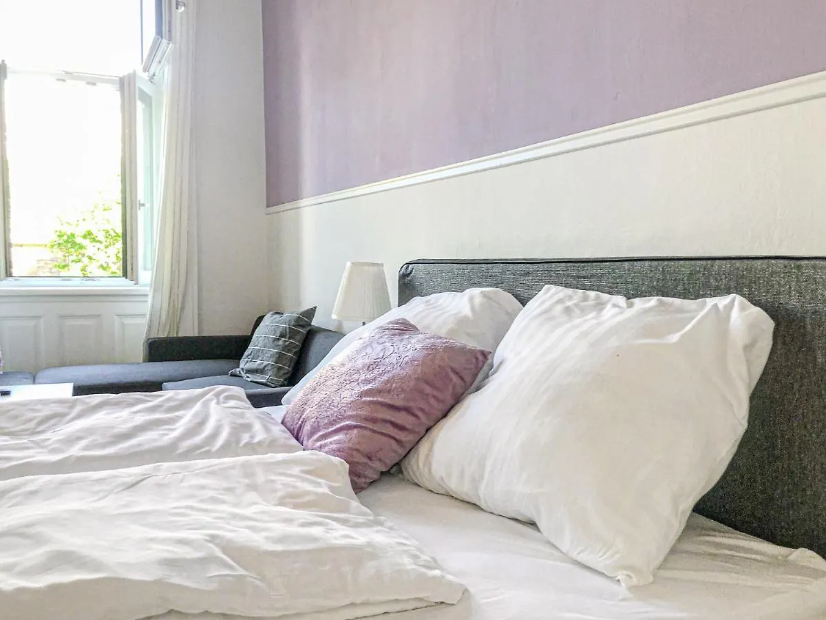 Commodious 2Br Apt. Near Akh-Perfect For Groups Viyana